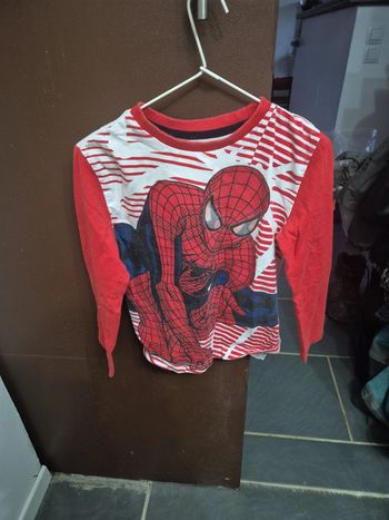 T shirt spiderman