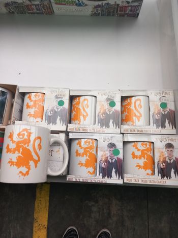 6 tasses Gryffondor neuves