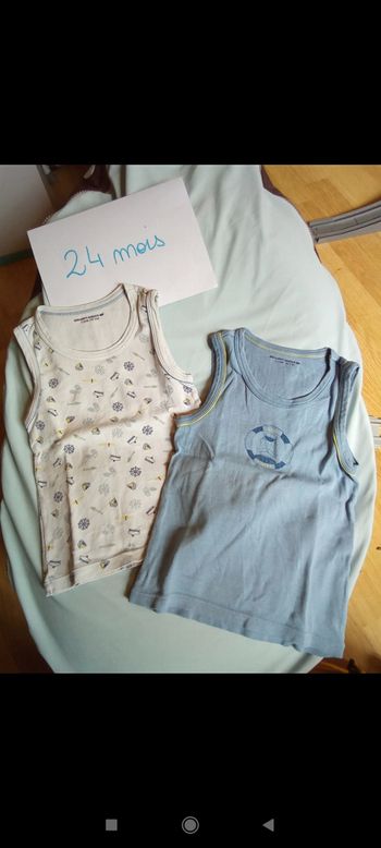 Lot 2 maillots de corps