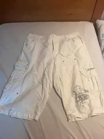 Bermuda blanc