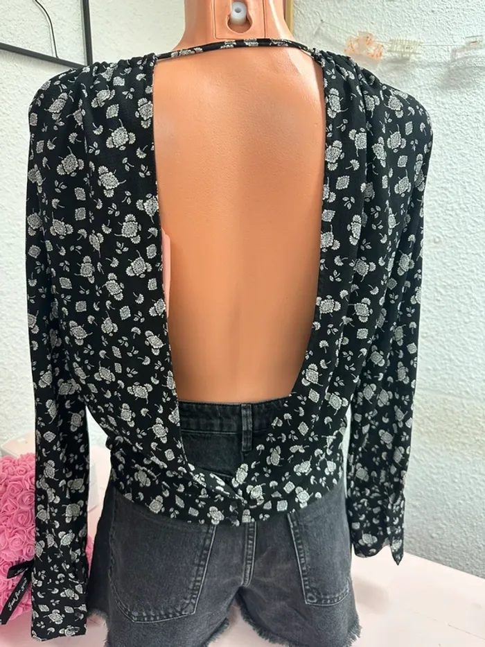 Blouse Zara à motifs, ouverte dans le dos, taille XS - photo numéro 4