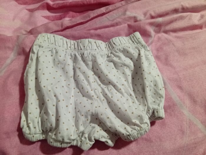 Short fille - photo numéro 3