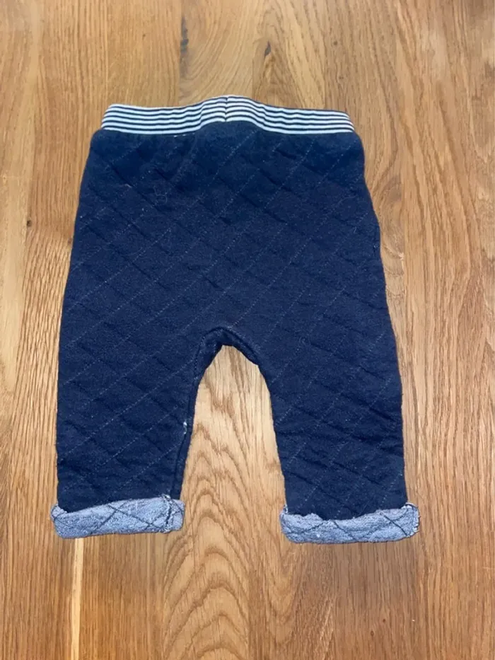 Pantalon 3 mois - photo numéro 3