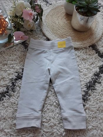 Legging  gris neuf Taille 6 mois🌿💝