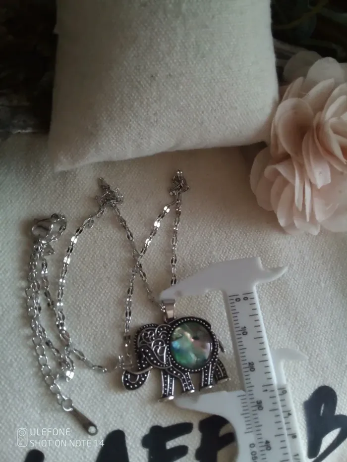 Collier éléphant et pierres naturelles ormeaux - photo numéro 2