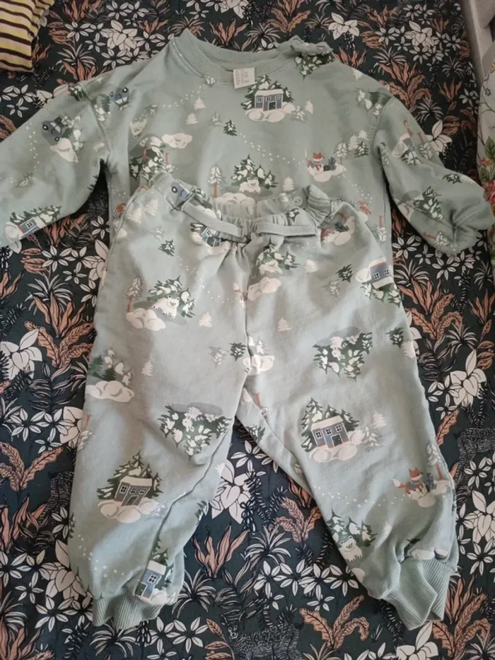 Ensemble pull et pantalon turquoise hiver H&M 86cm