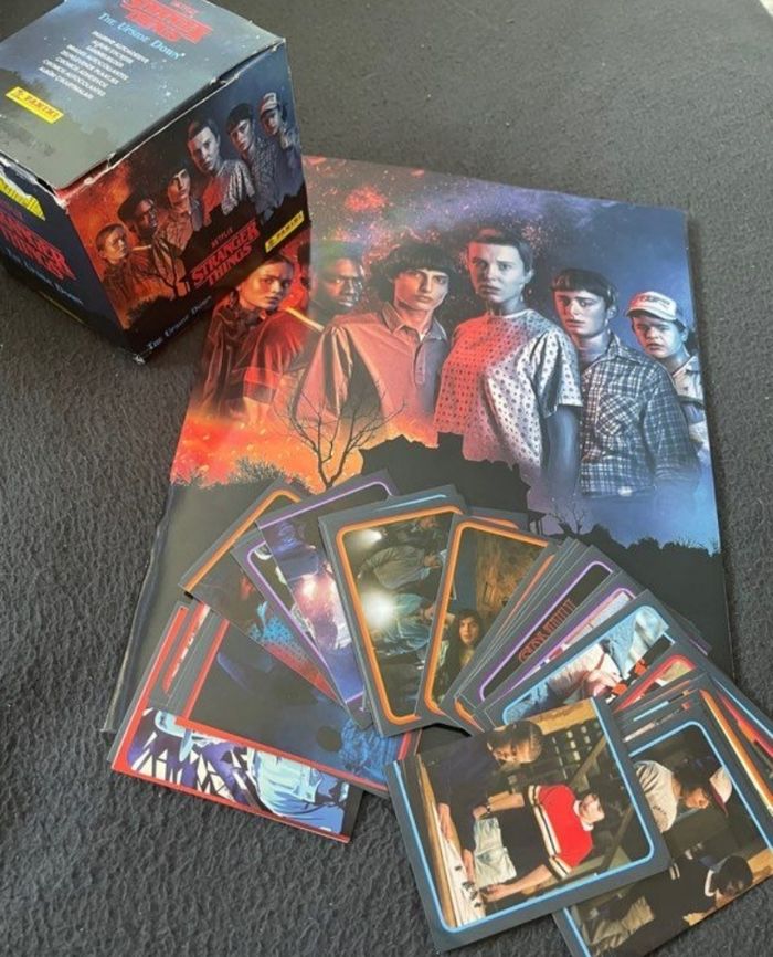 Lot cartes Stranger Things Panini