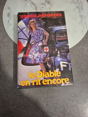 Le diable en rit encore