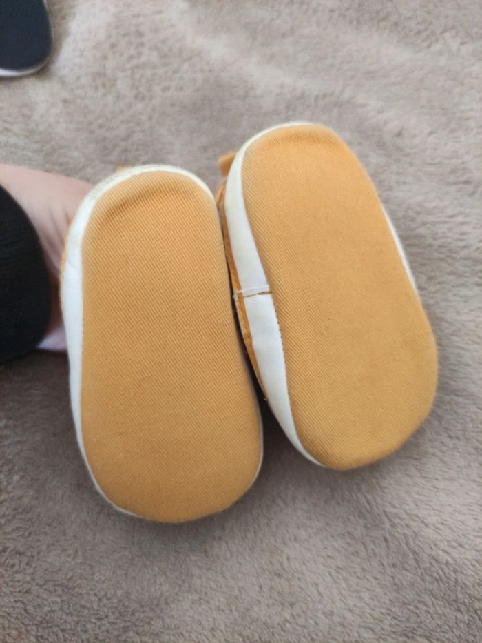 Chaussures bébé - photo numéro 4