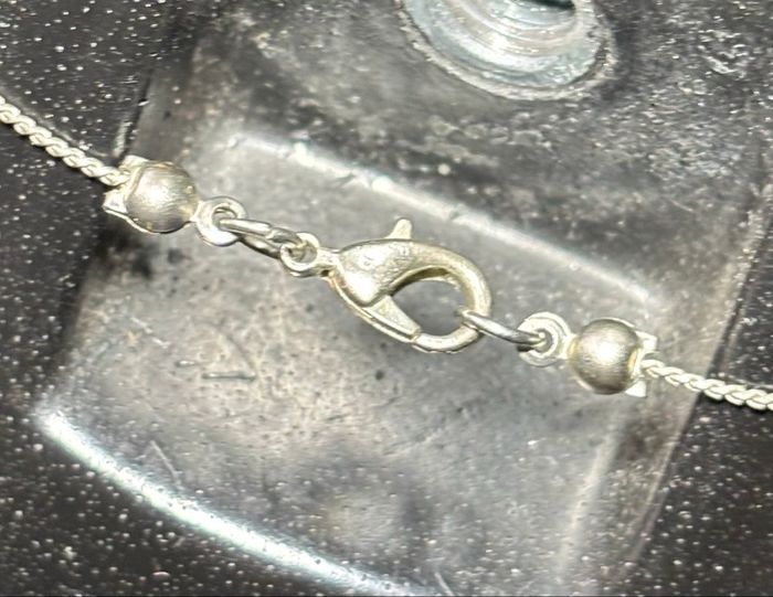 🦋Sautoir argenté et bleu – Élégance moderne - photo numéro 5