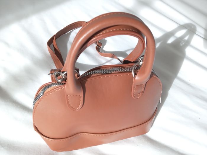 Petit sac marron à bandoulière – état neuf - photo numéro 4