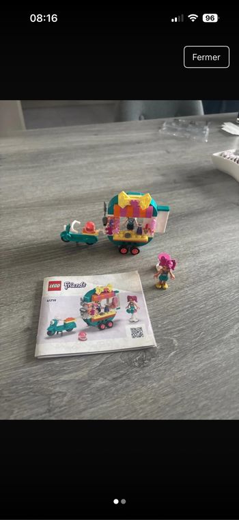 Lego friend