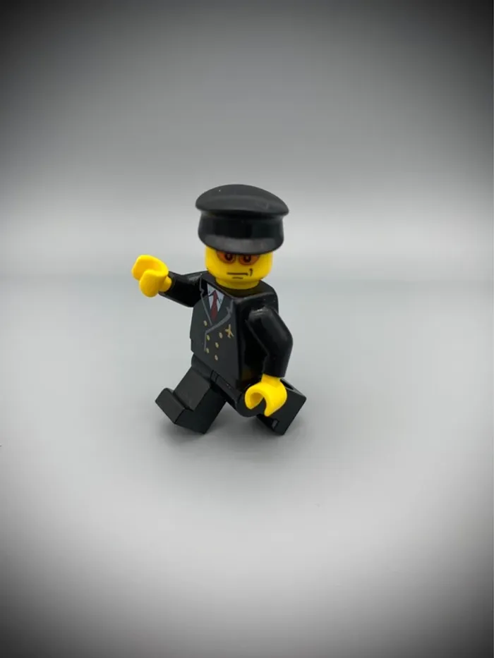 Minifigurine LEGO City air042 - Pilote d’aéroport - Très bon état - photo numéro 4