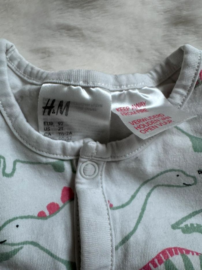 Pyjama Dino 🦖 H&M - photo numéro 3