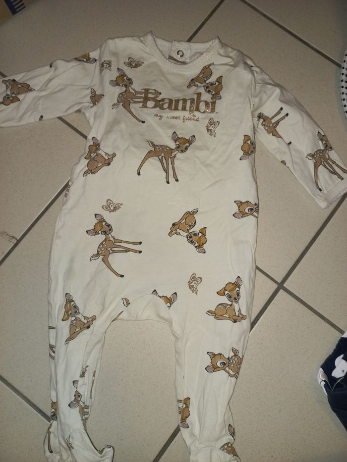 Un lot de pyjama fille 6/9 mois - photo numéro 10