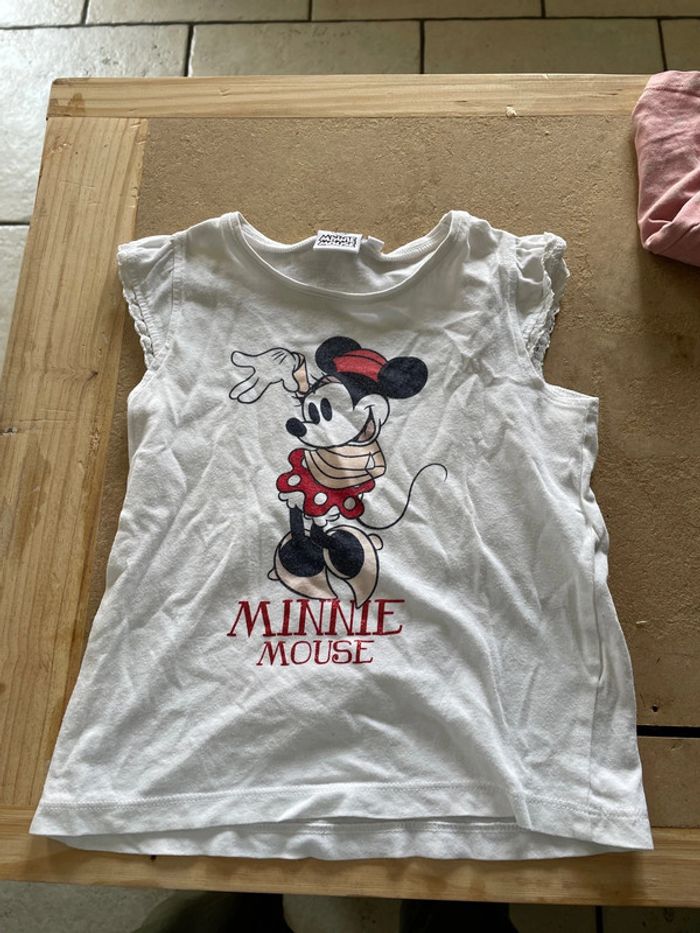 TEE shirt Minnie 2-3 ans