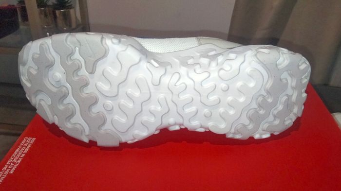 Nike air toute neuve jamais porté - photo numéro 5