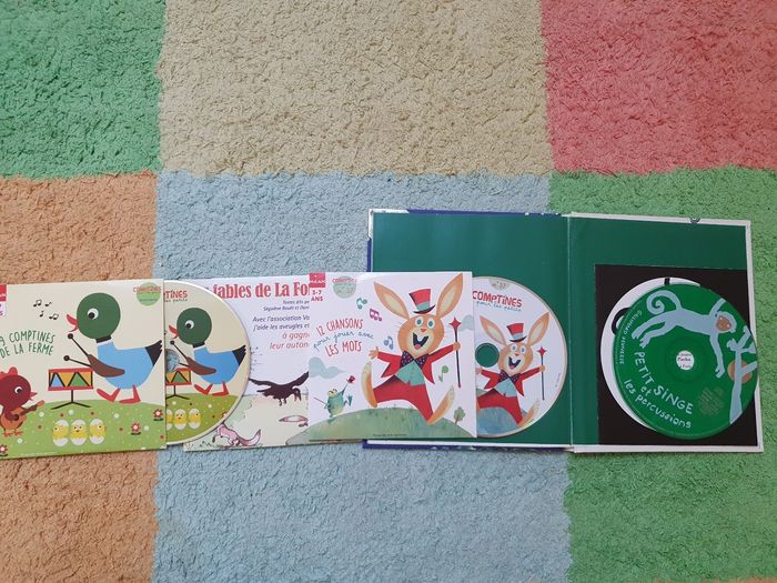 Lot de 3 livres histoire + 2 CD reine des neiges + 3 CD comptines  offerts- 3 ans et + -  TBE - photo numéro 3