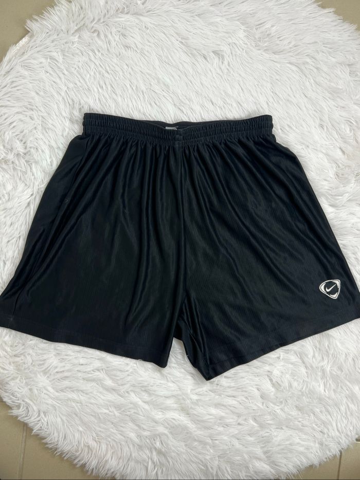 Short Nike noir