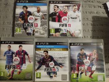 Lot 5 jeux FIFA PS3 complet