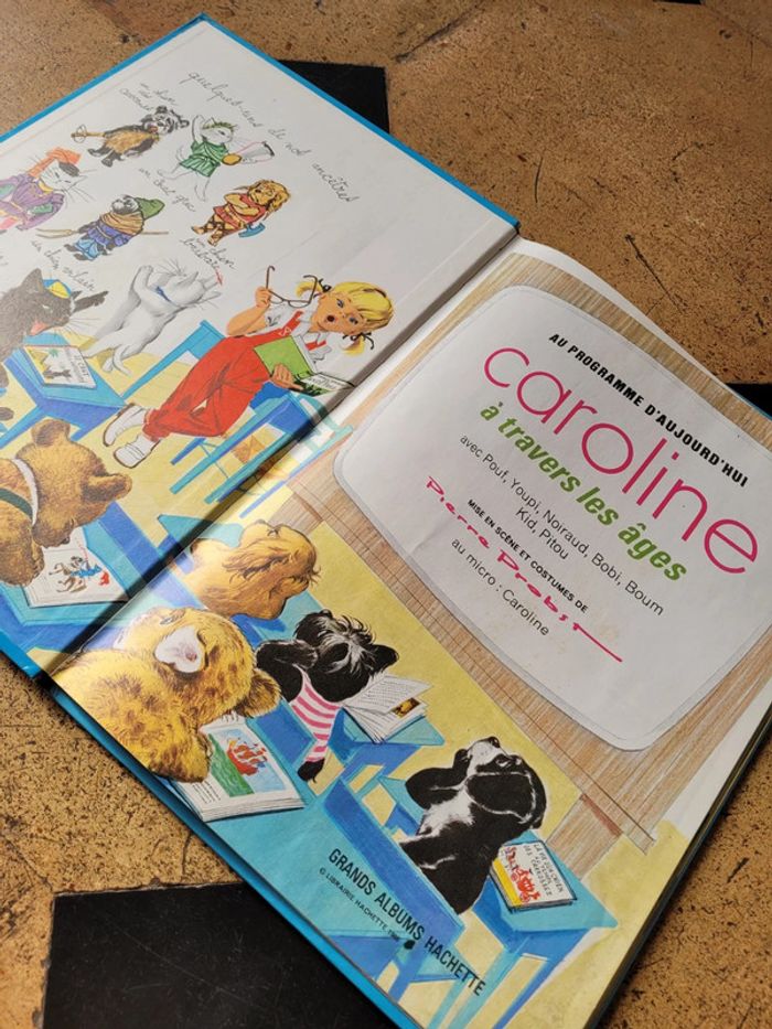 RARE 1966 Excellent état Livre Caroline à travers les âges Pierre Probst Hachette Jeunesse Album - photo numéro 2