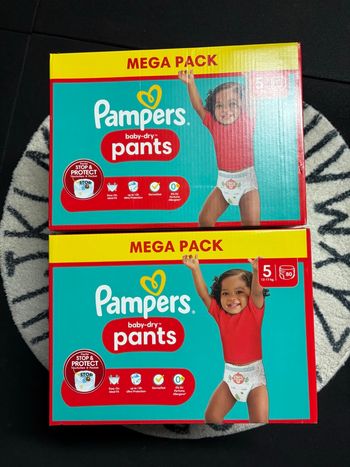 Couches Pampers taille 5 pants (T5), Lot de 2 cartons neufs 🏷️