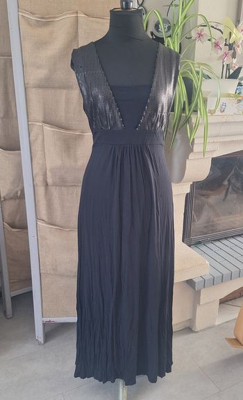 Robe noire Jacqueline Riu Taille 3

