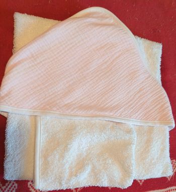 Cape de bain en coton de gaze 