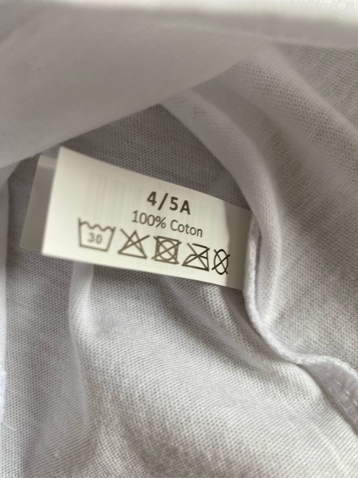 T-shirt débardeur coton blanc état neuf 4/5 cm - photo numéro 3