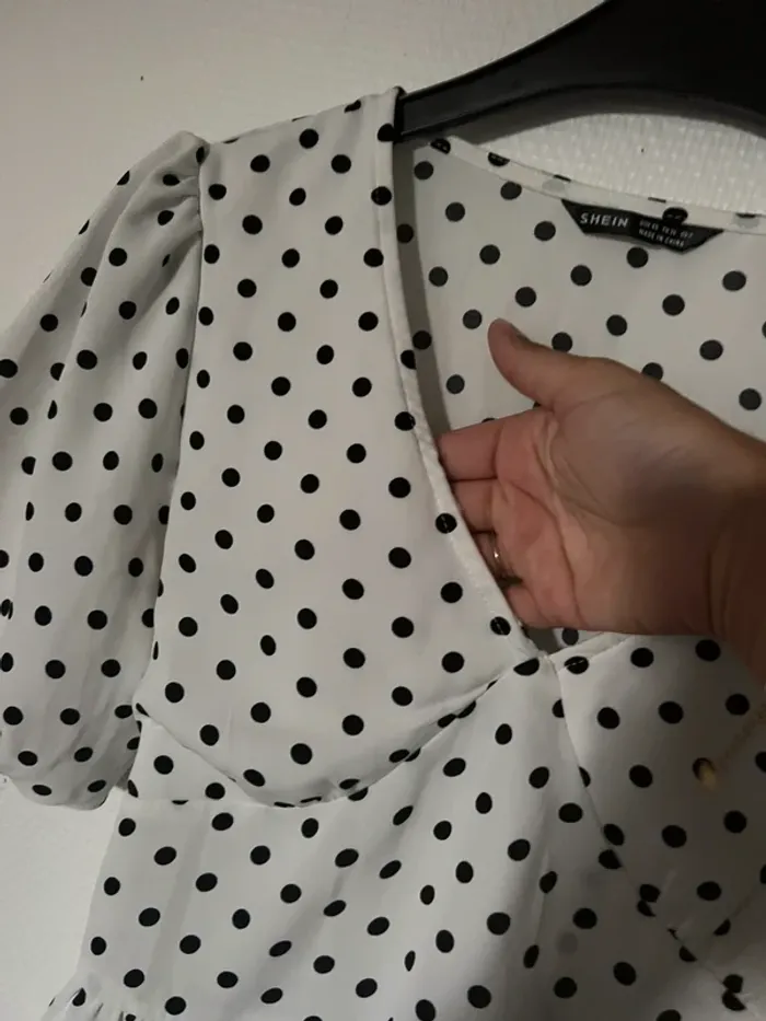 Blouse à pois - photo numéro 2