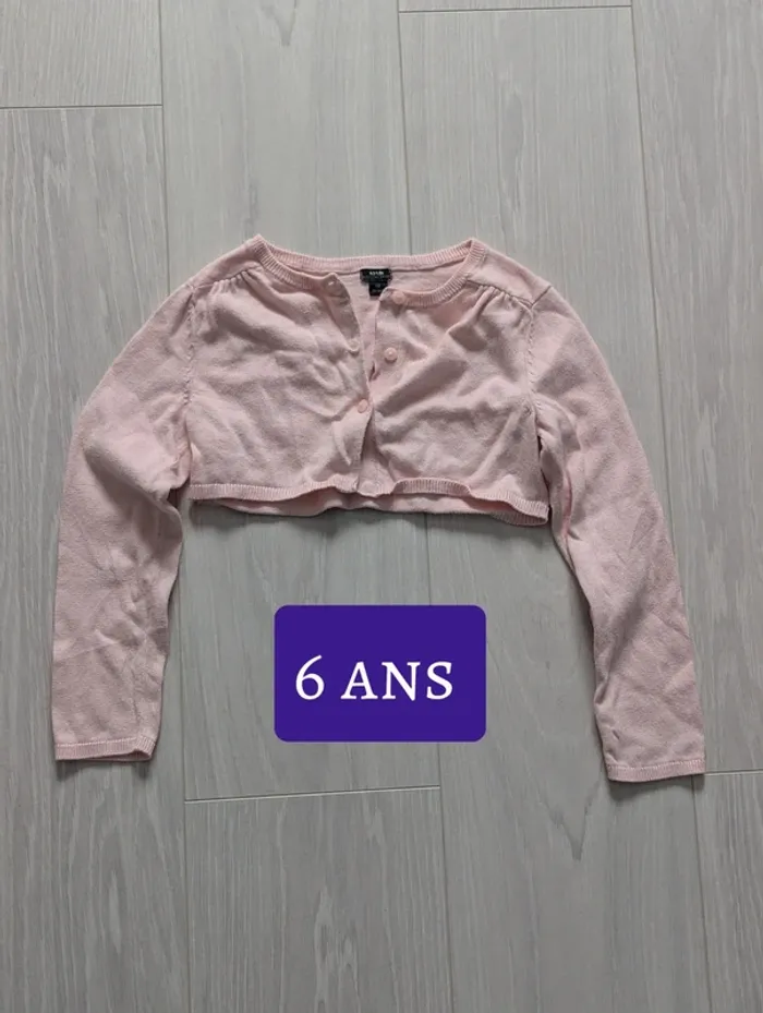 Boléro fille rose 6ans Kiabi