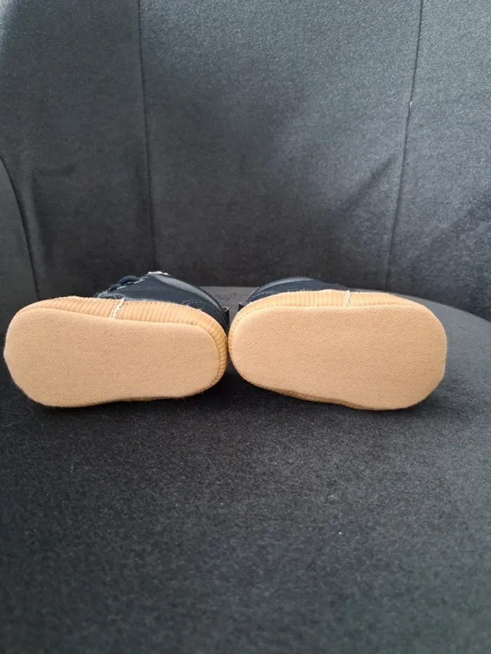 Chaussures pour bébés 0-1 mois - photo numéro 5