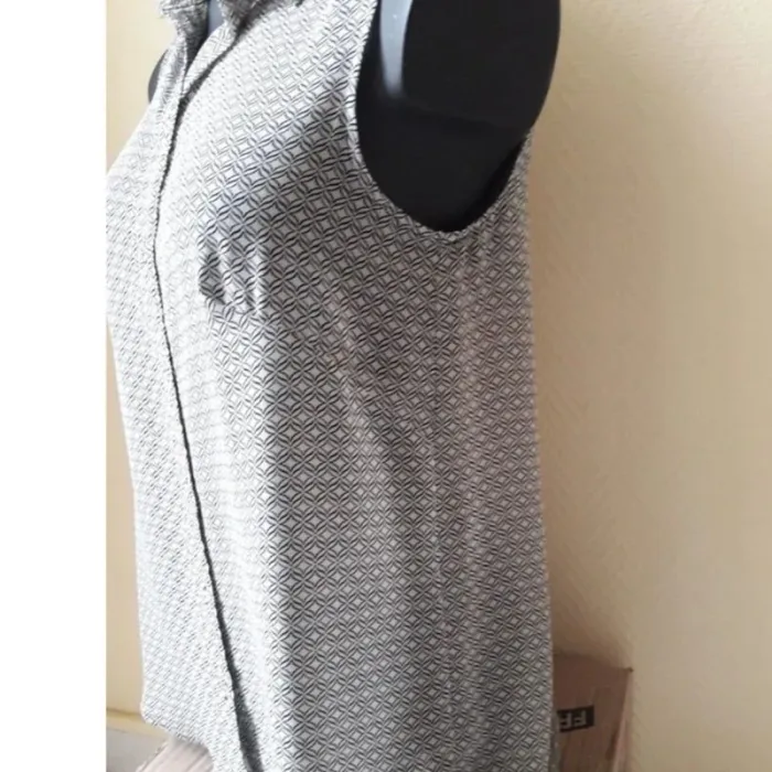 Chemise femme manches courtes - Taille 38/40 - H&M / vétement été : Haut légé - photo numéro 5