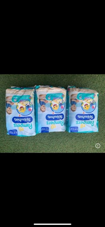 Lot couches piscine pampers