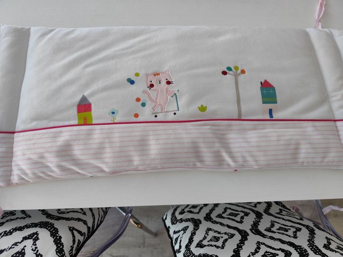 Tour de lit bébé fille - photo numéro 5
