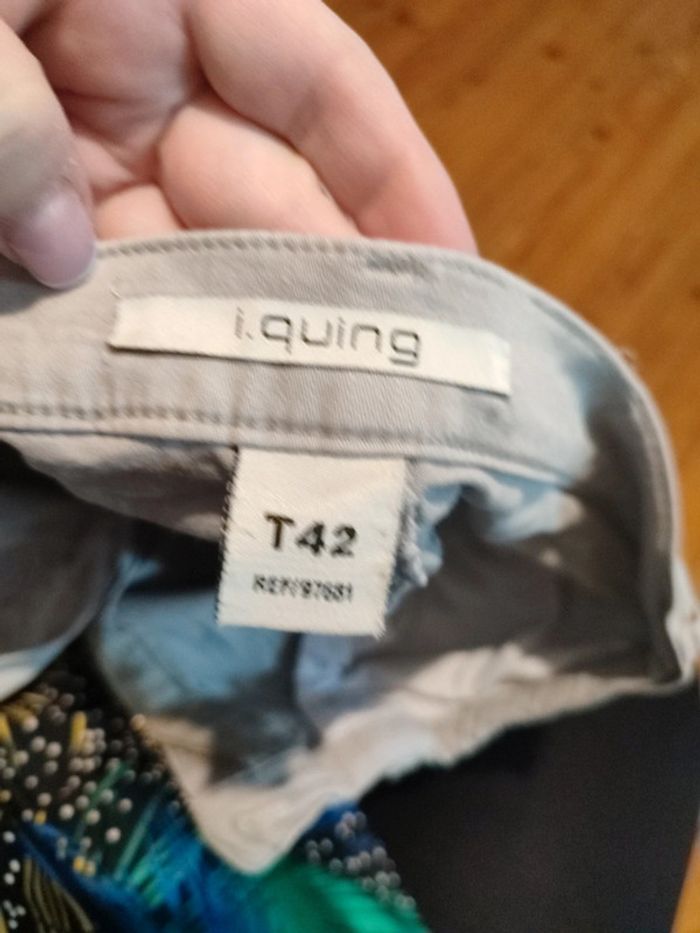 Pantalon gris clair - photo numéro 4