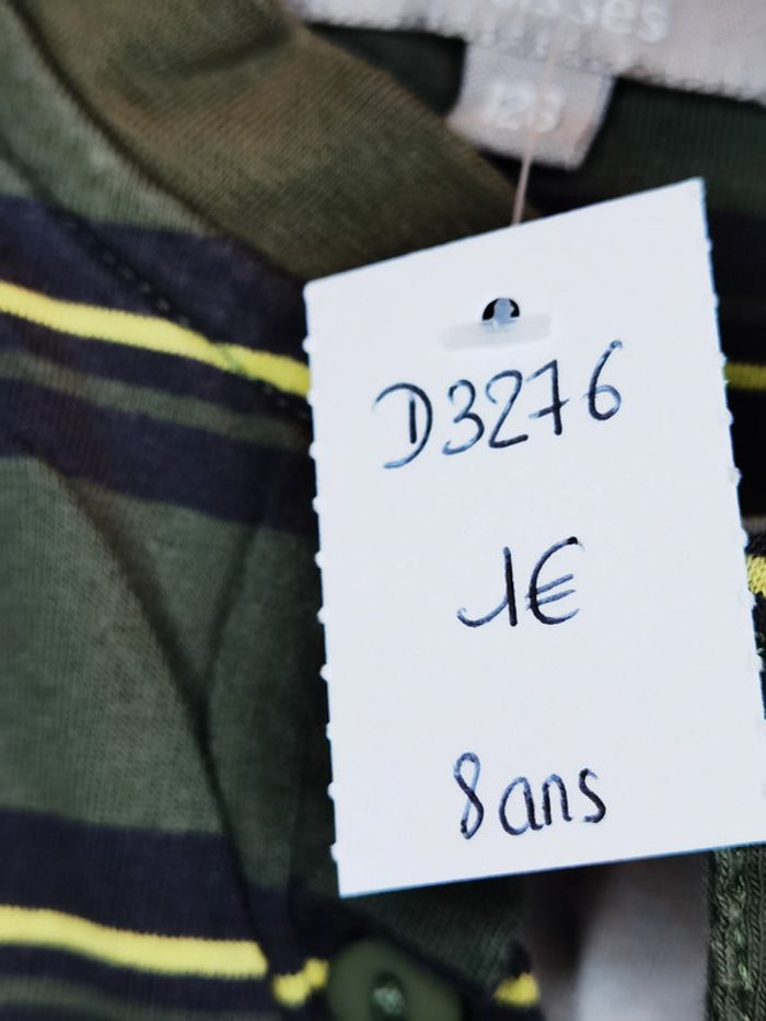 D2376 - tee-shirt garçon 8 ans - photo numéro 3