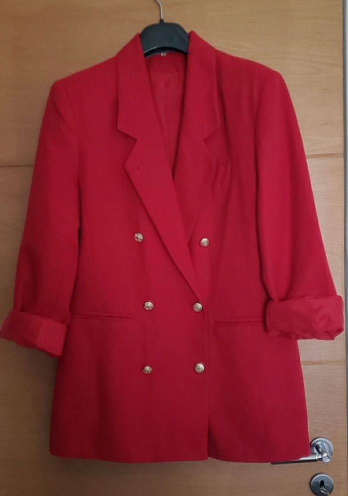 Blazer rouge esprit vintage à épaulettes - photo numéro 2