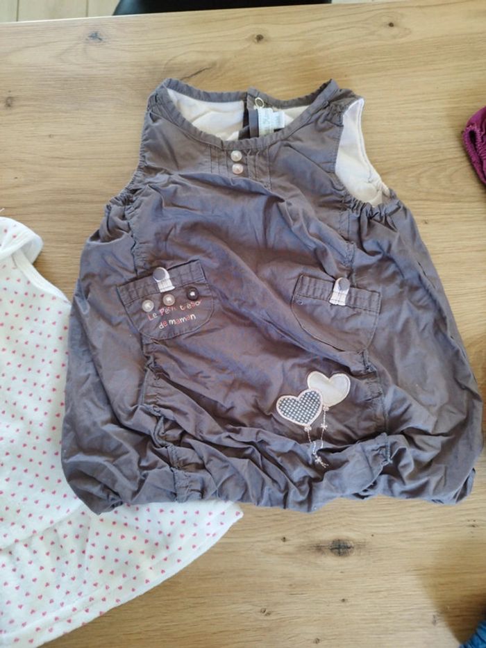 Lot 6 robes - photo numéro 7