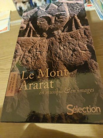 Livre  le mont ararat en musique &en images 