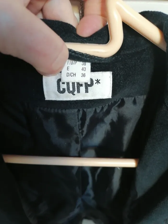 Veste/blaser en velours noire 38 - photo numéro 3