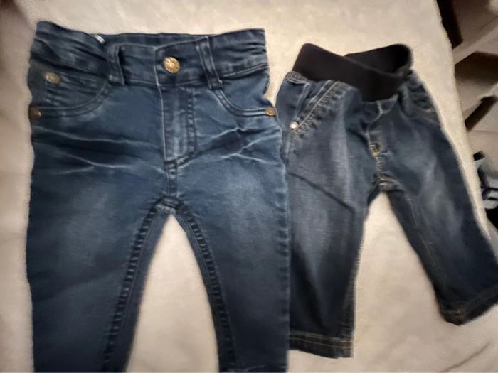 Lot 2 jeans élastique 6 mois