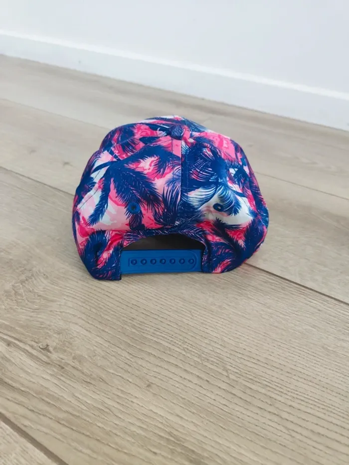Casquette - photo numéro 2