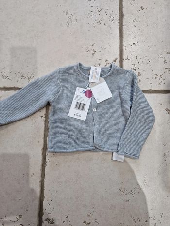 Gilet gris 12 mois