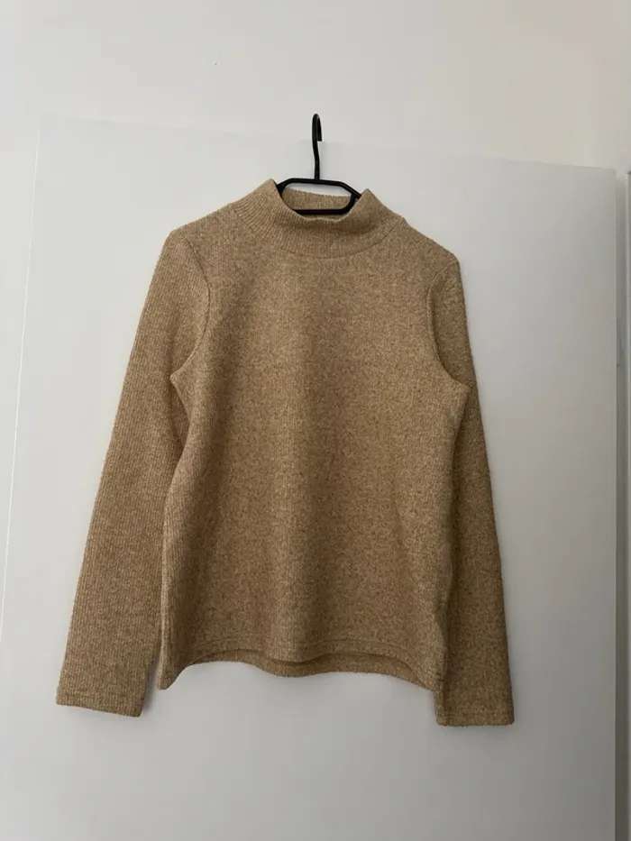 Pull jaune/beige Amisu