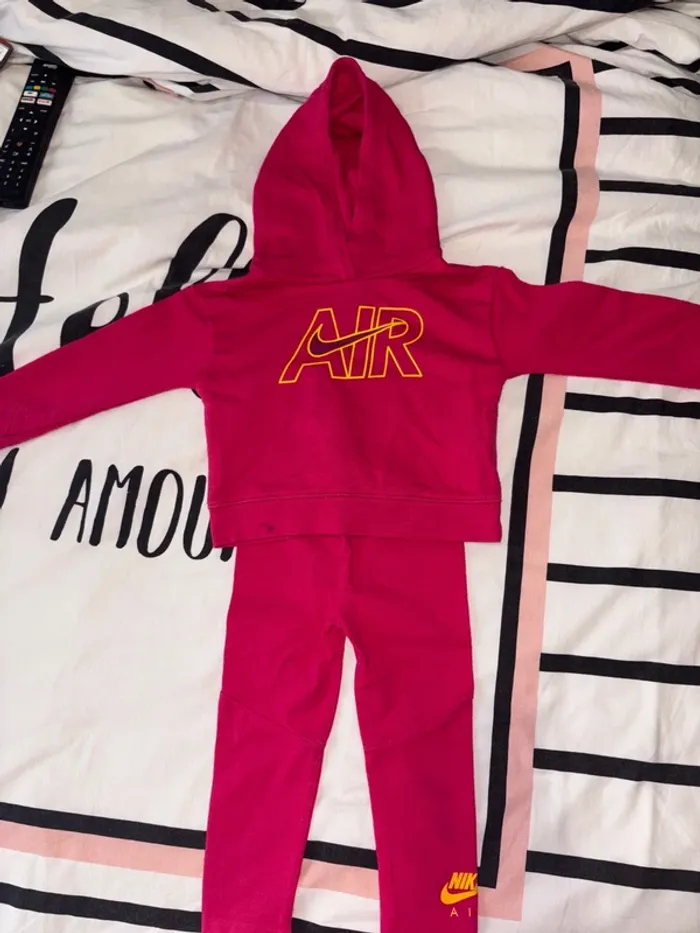 Ensemble Nike