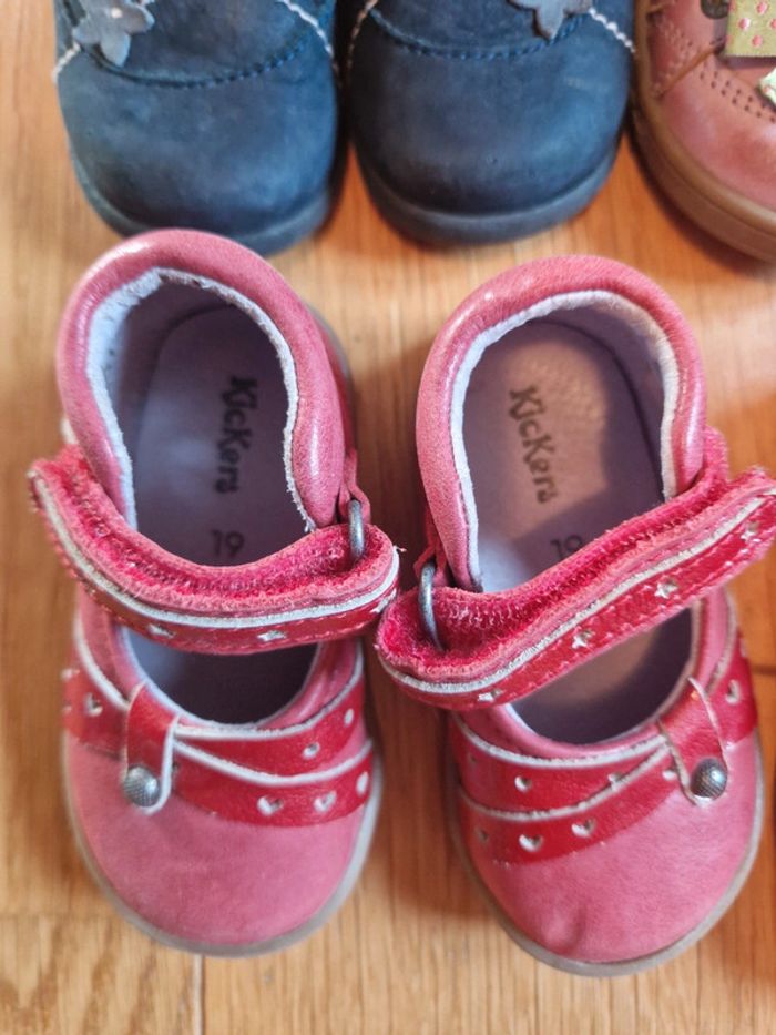 Lot 4 paire chaussures bébé première marche 19 21 kickers Aster - photo numéro 2