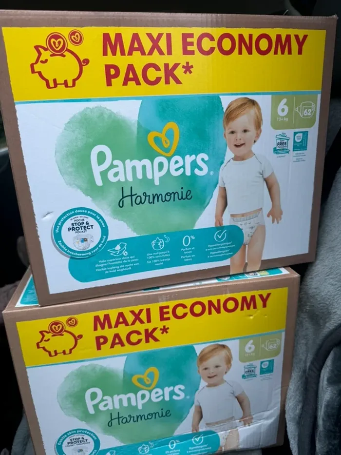 Lot de 2 cartons de Couche Taille 6 Pampers harmonie