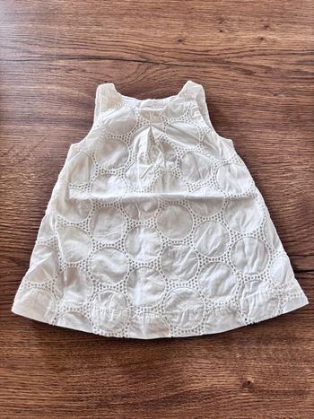 Robe sans manches