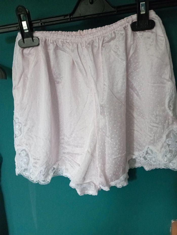 Ensemble lingerie top et short - photo numéro 2